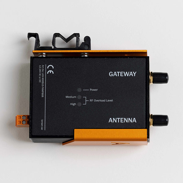 Range Extender, incl. SMA cable 20 cm (M-M)